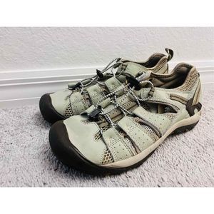 New World Wide Sportsman Women Sandals Size 8.5